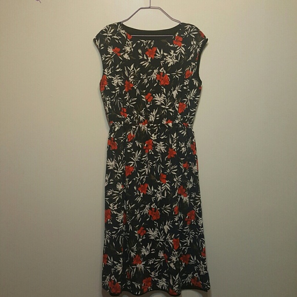 Floral printed dress (Dark Blue) - Picture 1 of 4